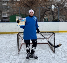 Турнир по хоккею с мячом для членов профсоюза эксплуатационного локомотивного депо Красноярск-Главный 26 января 2025